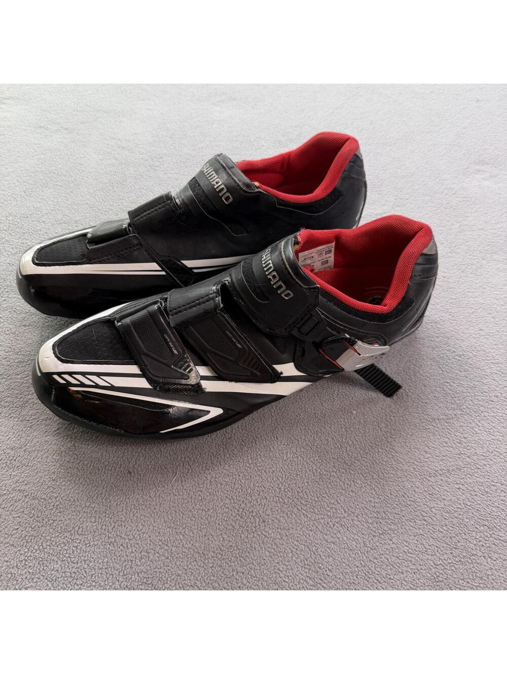 Shimano SH-R170 Road Cycling Shoes EU 43 US 9 Black Red SPD-SL Carbon Sole